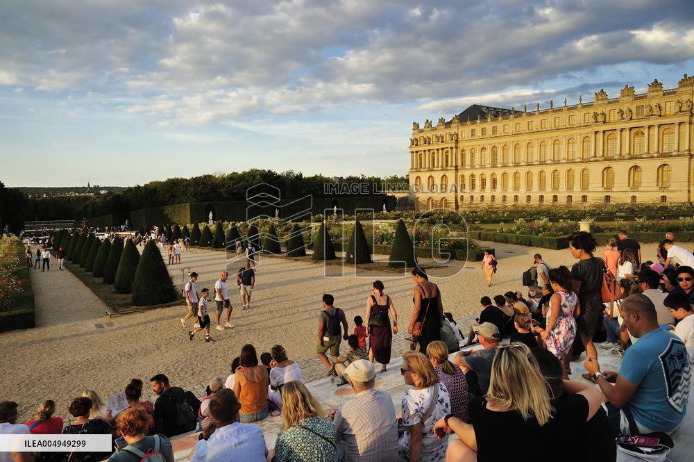 Illustration - Versailles