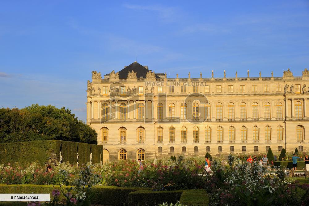 Illustration - Versailles