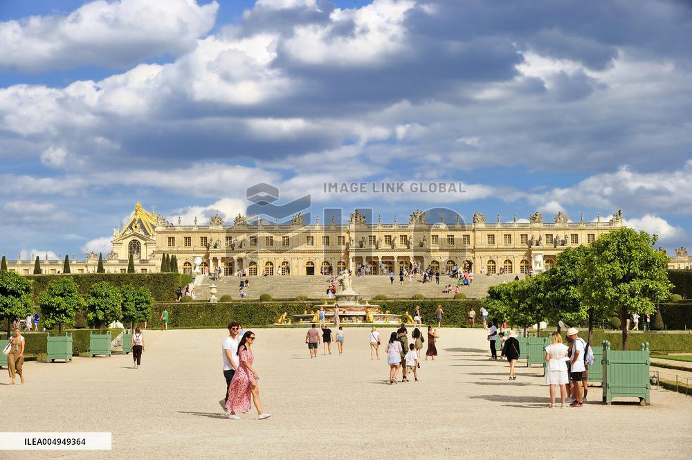 Illustration - Versailles
