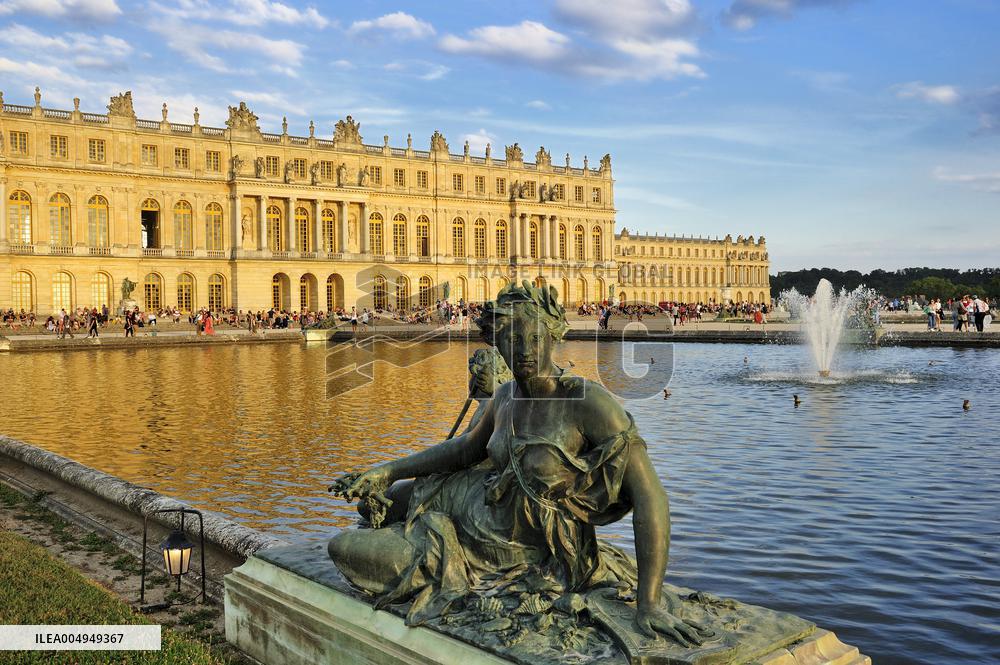 Illustration - Versailles