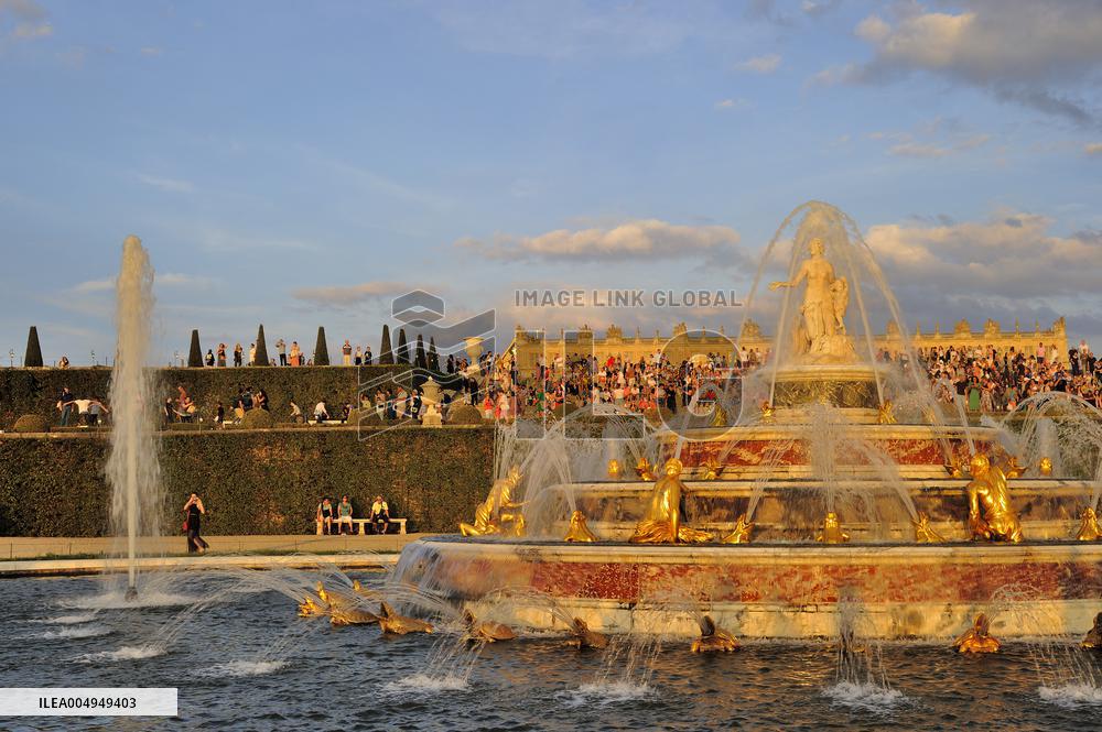 Illustration - Versailles