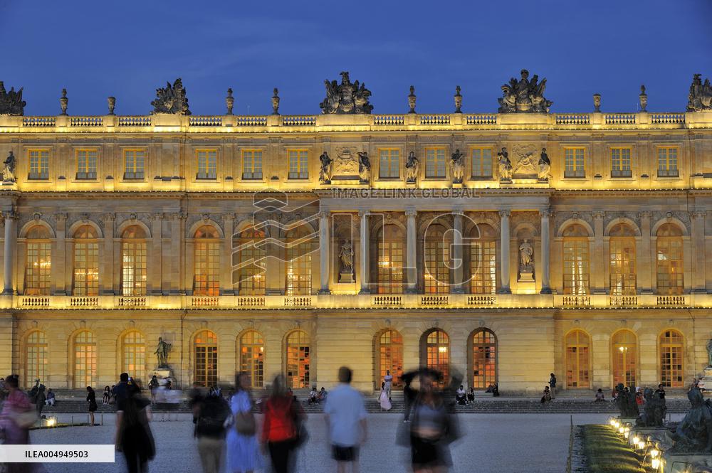 Illustration - Versailles