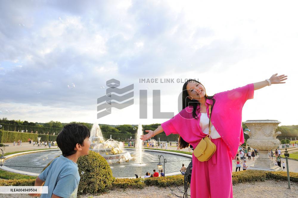 Illustration - Versailles