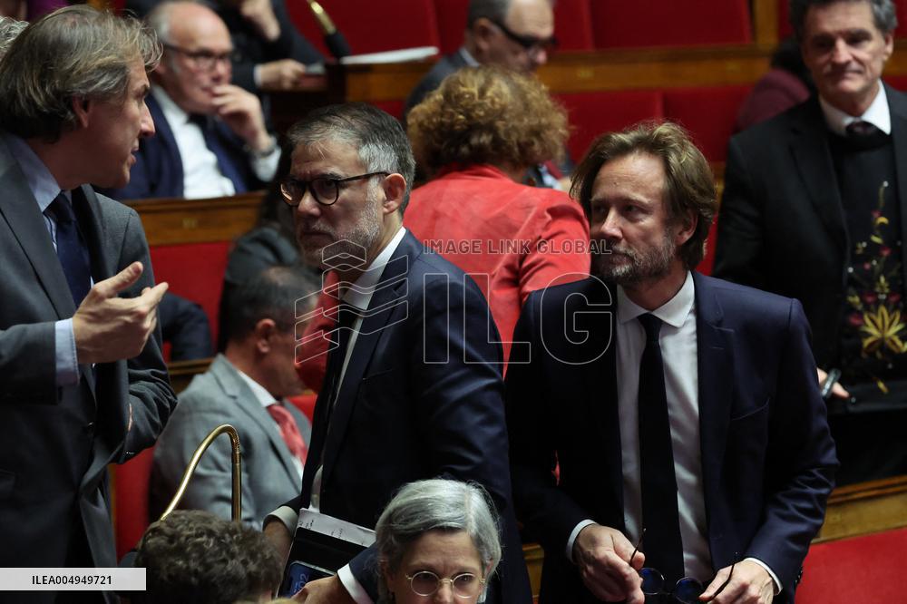 Questions To The Government - Paris