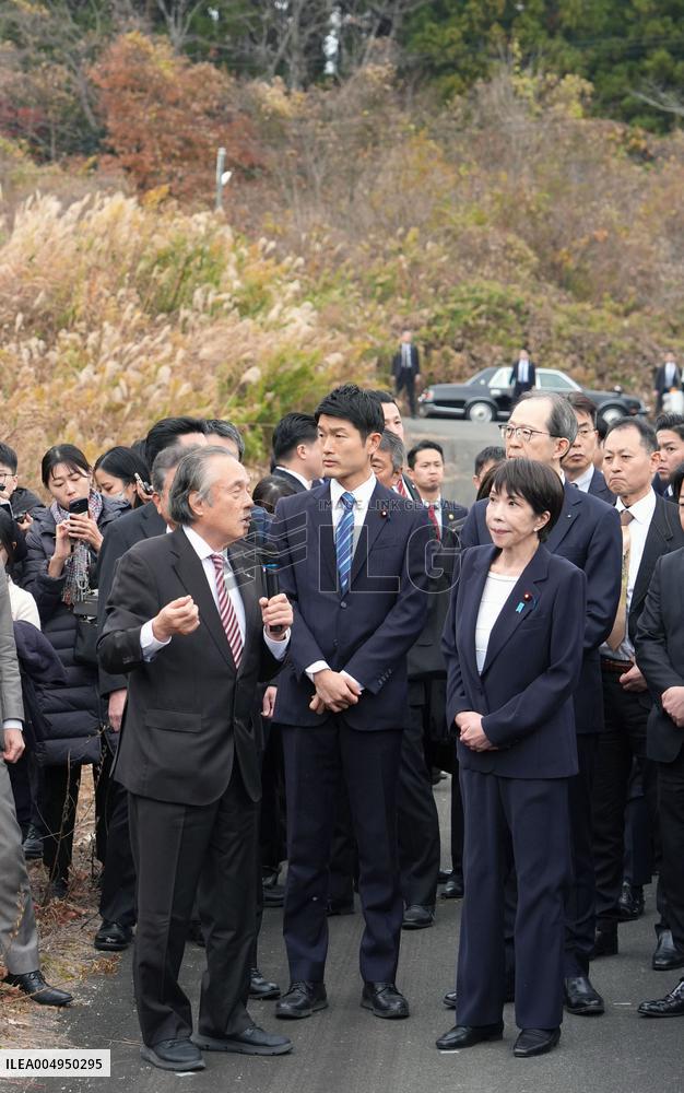 Japan PM visits crippled Fukushima plant
