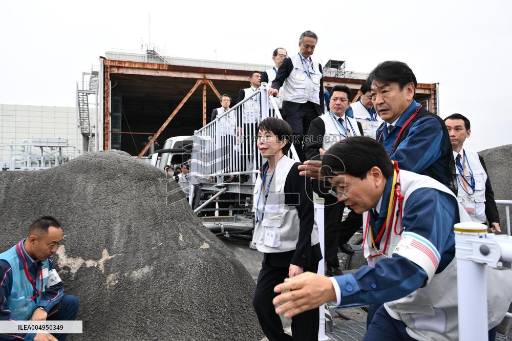 Japan PM visits crippled Fukushima plant