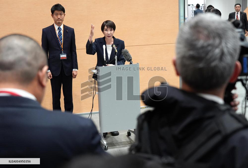 Japan PM visits crippled Fukushima plant