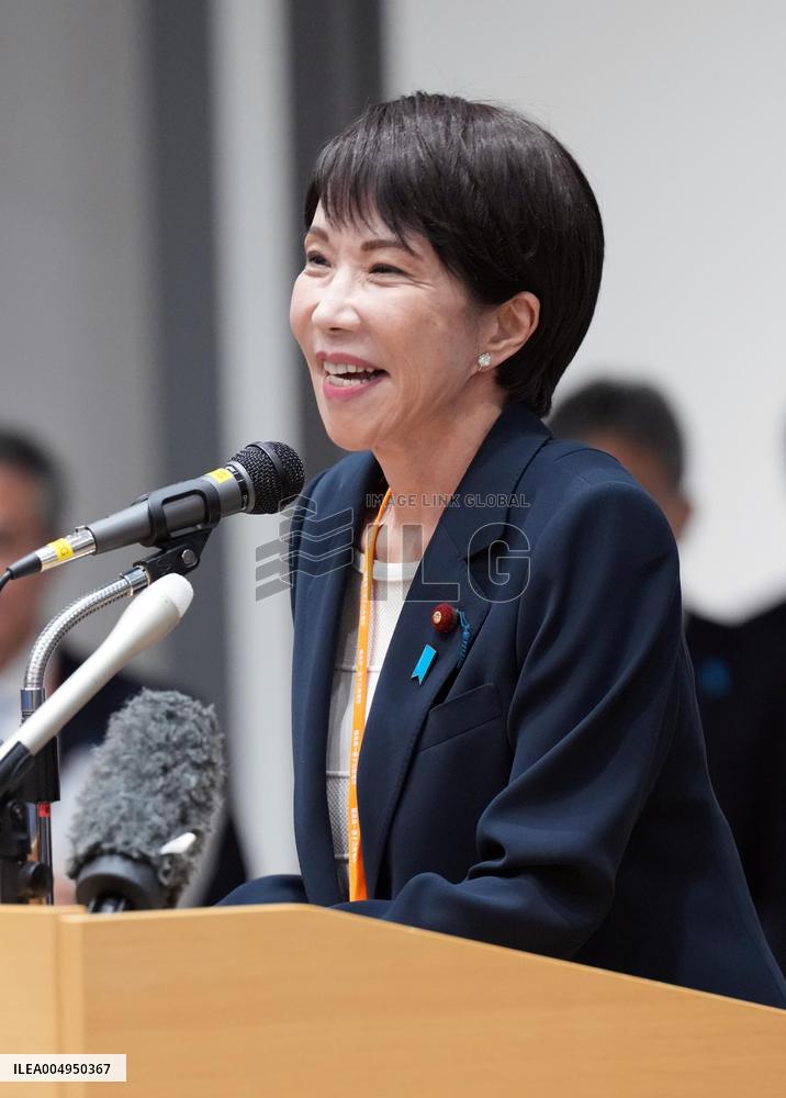 Japan PM visits crippled Fukushima plant