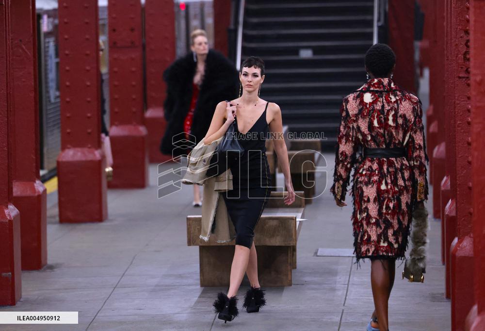 Vittoria Ceretti On The Catwalk Chanel - NYC