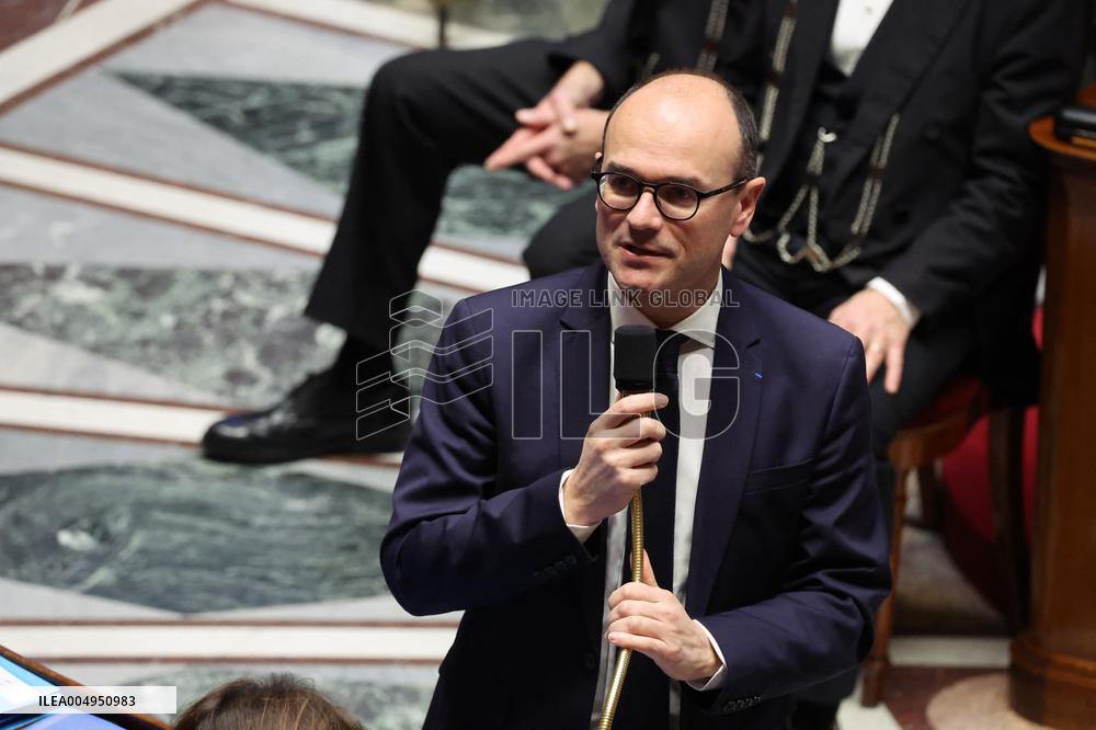 Session of Questions to The Government - Paris