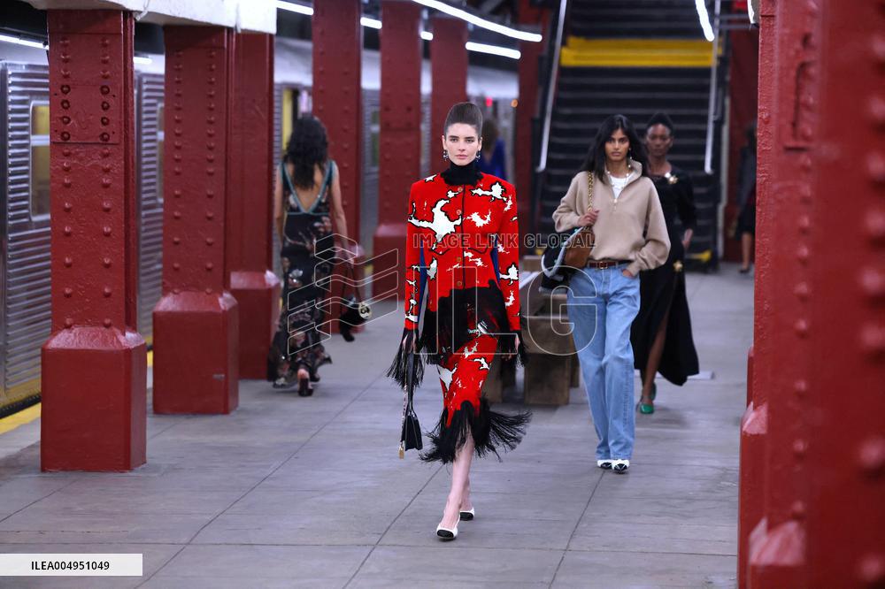 Chanel Metiers D Art Show 2026 - Runway - NYC