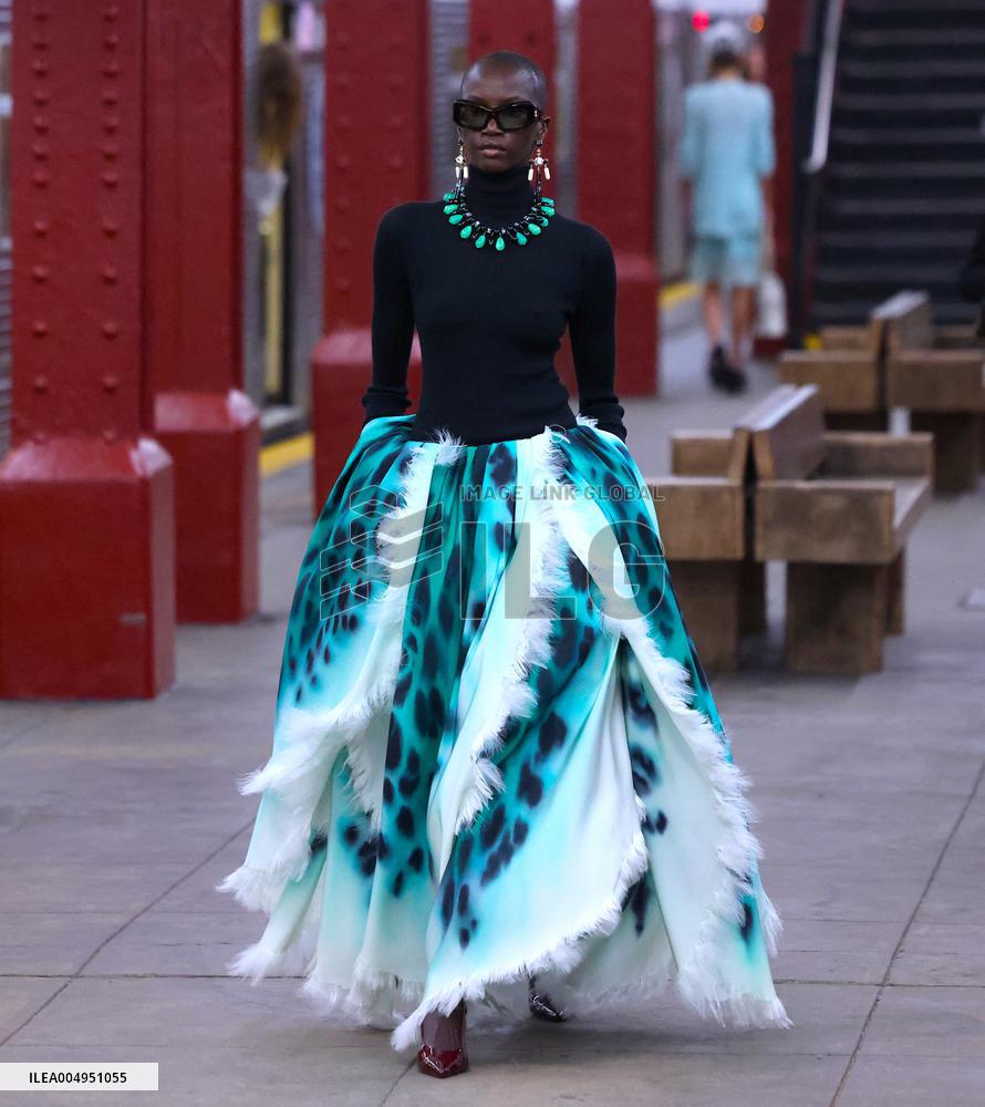 Chanel Metiers D Art Show 2026 - Runway - NYC