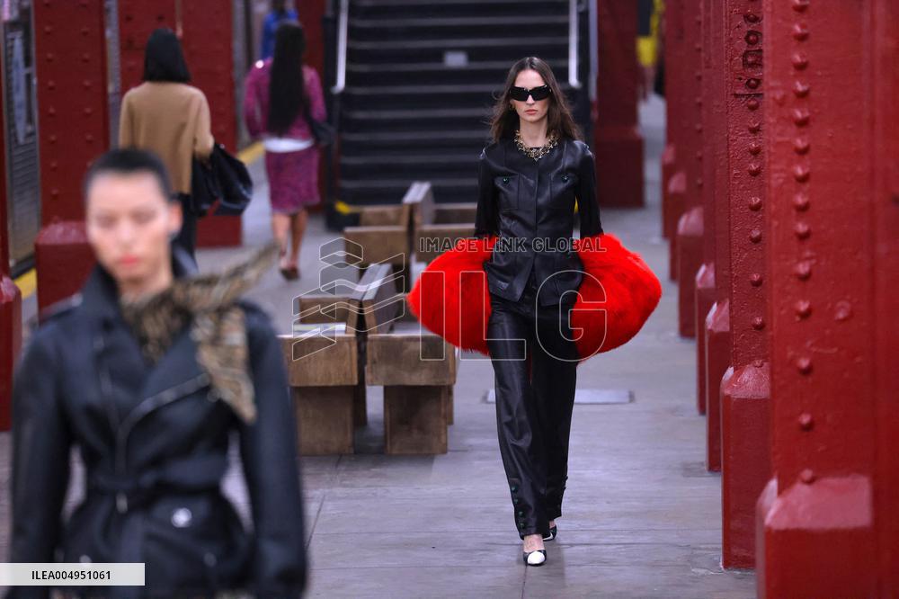 Chanel Metiers D Art Show 2026 - Runway - NYC
