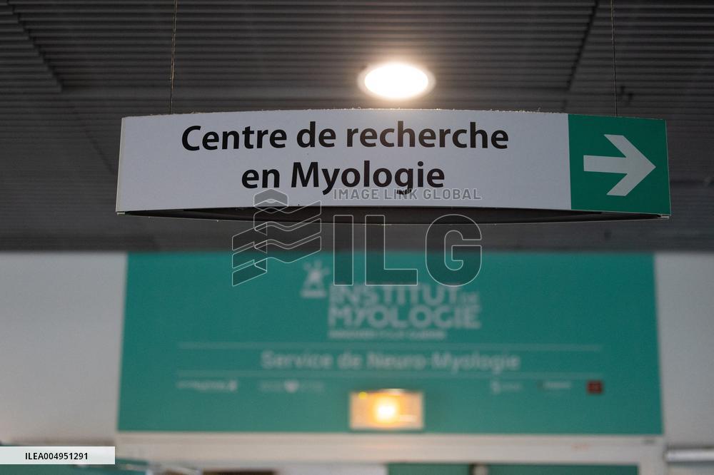 Stephanie Rist visits the Institute of Myology - Paris