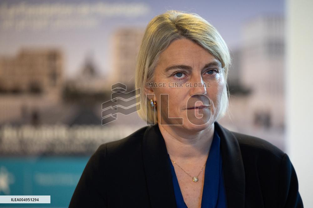 Stephanie Rist visits the Institute of Myology - Paris