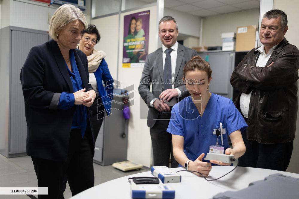 Stephanie Rist visits the Institute of Myology - Paris