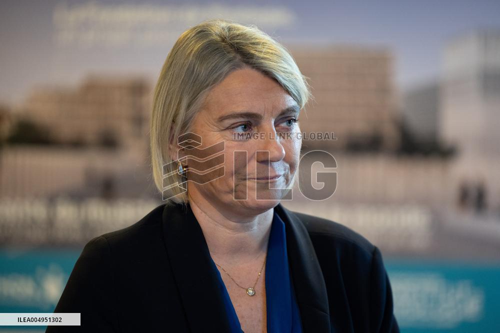 Stephanie Rist visits the Institute of Myology - Paris