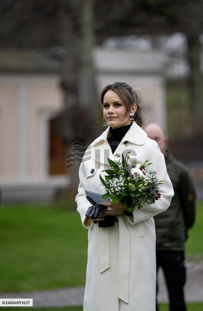 PRINCESS SOFIA ROSENDAL VASE