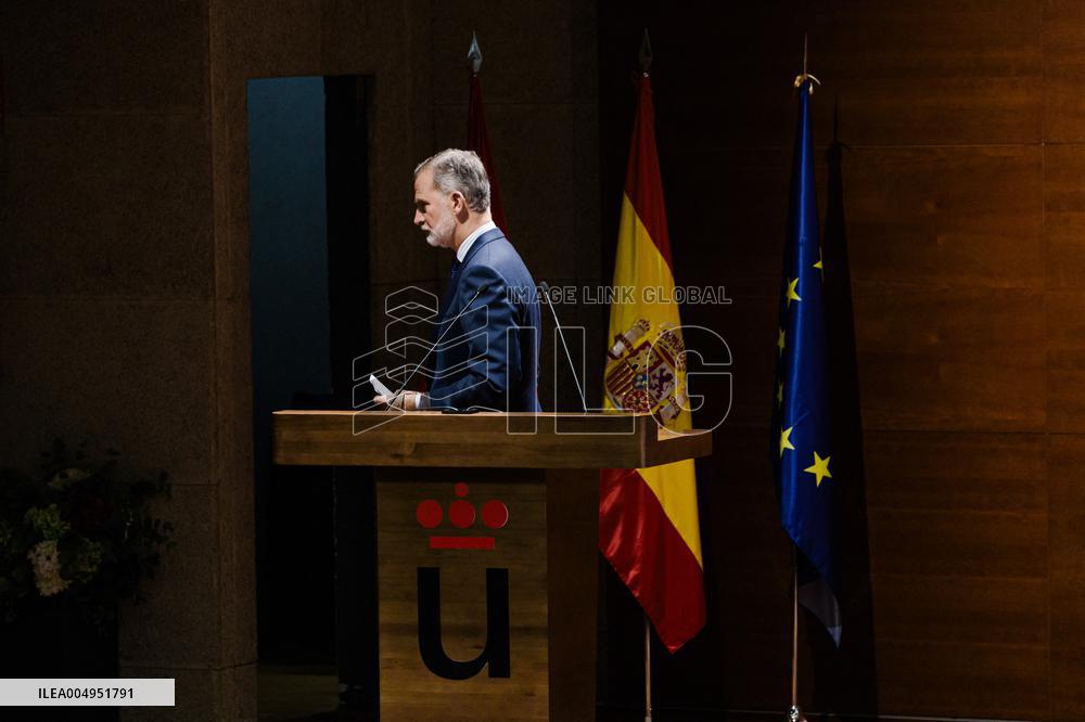 King At Democratization Conference - Madrid