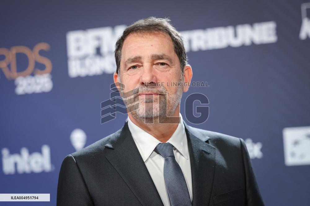 Exclusif - BFM Awards Photocall - Paris
