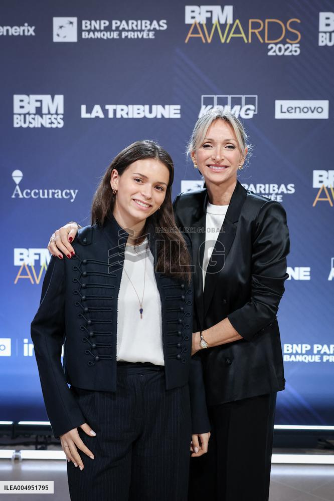 Exclusif - BFM Awards Photocall - Paris