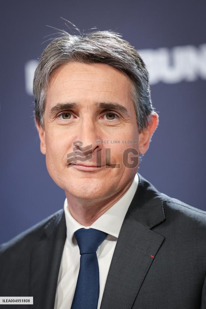 Exclusif - BFM Awards Photocall - Paris