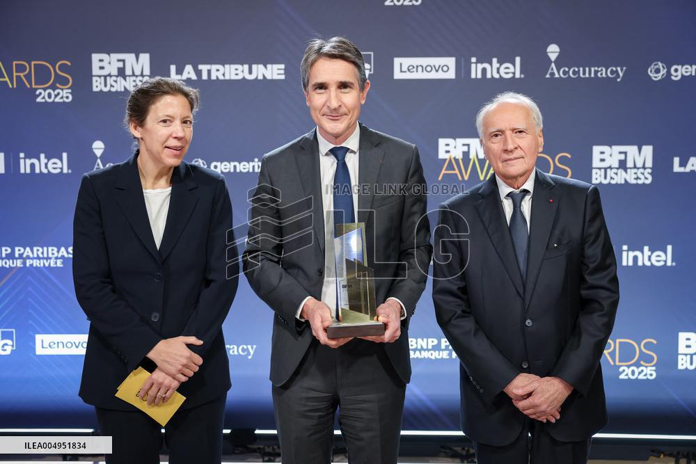 Exclusif - BFM Awards Photocall - Paris