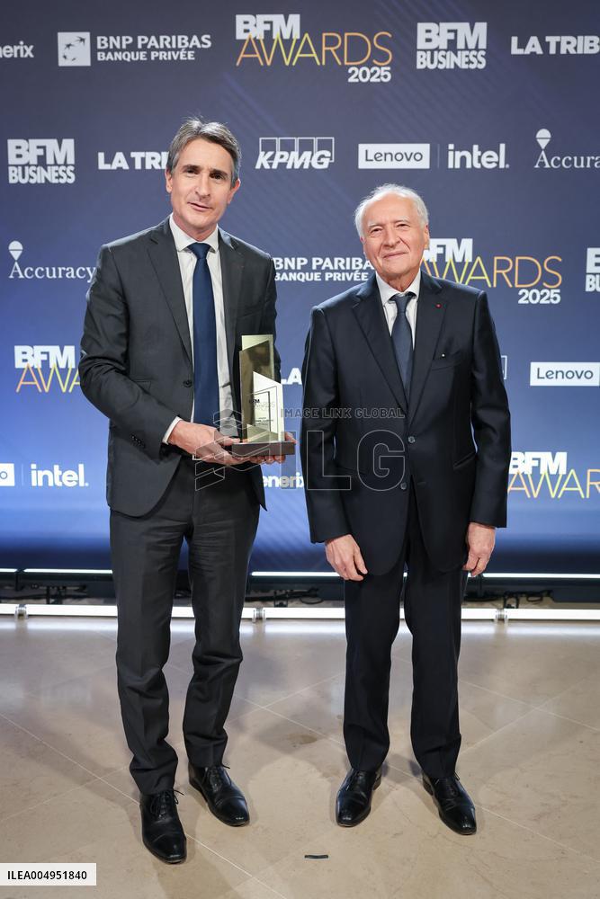 Exclusif - BFM Awards Photocall - Paris