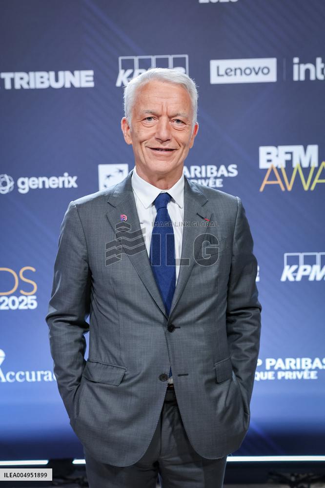 Exclusif - BFM Awards Photocall - Paris