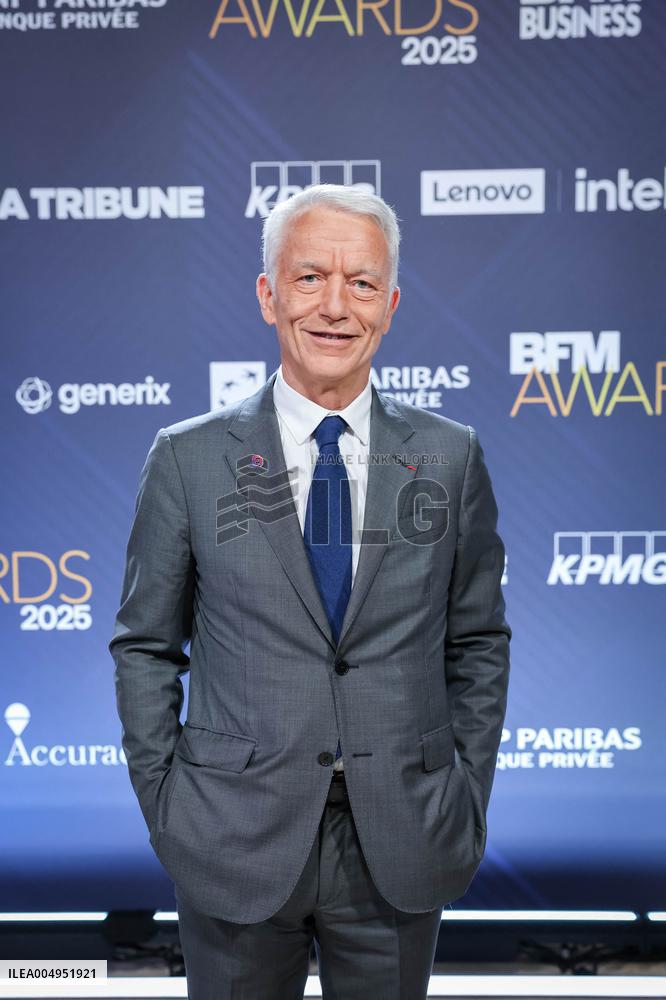 Exclusif - BFM Awards Photocall - Paris