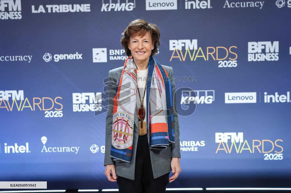 Exclusif - BFM Awards Photocall - Paris