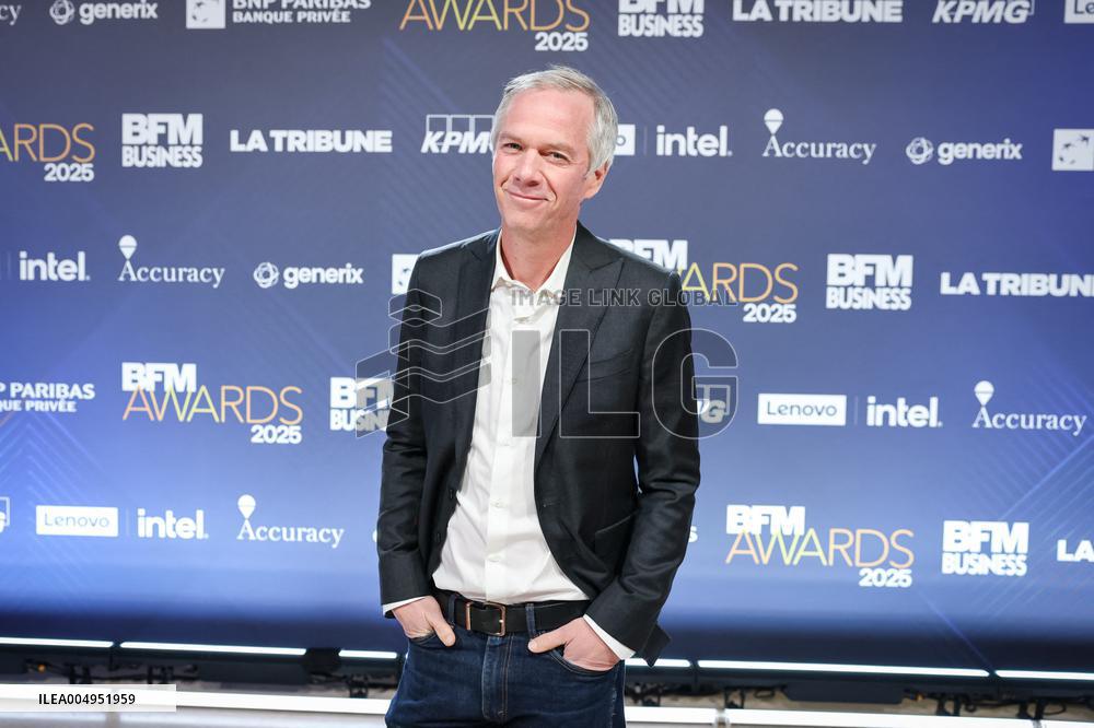 Exclusif - BFM Awards Photocall - Paris