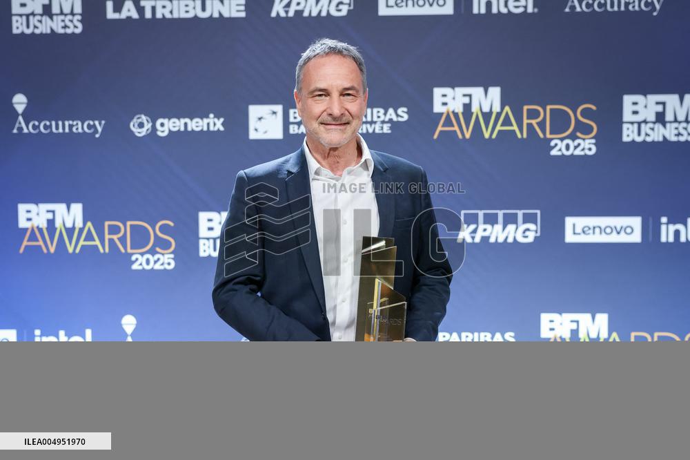 Exclusif - BFM Awards Photocall - Paris