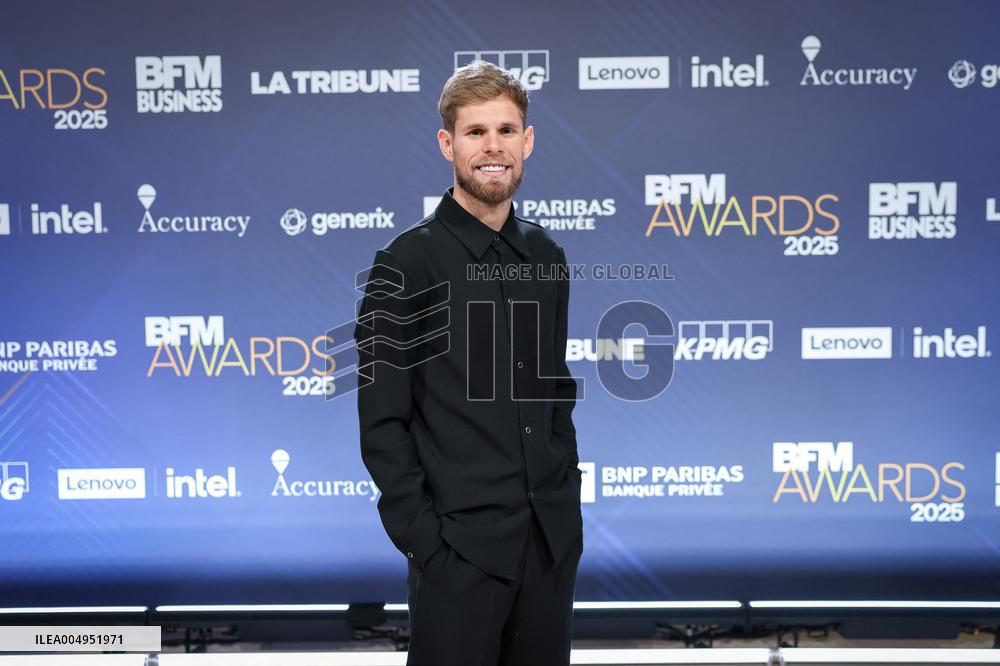 Exclusif - BFM Awards Photocall - Paris