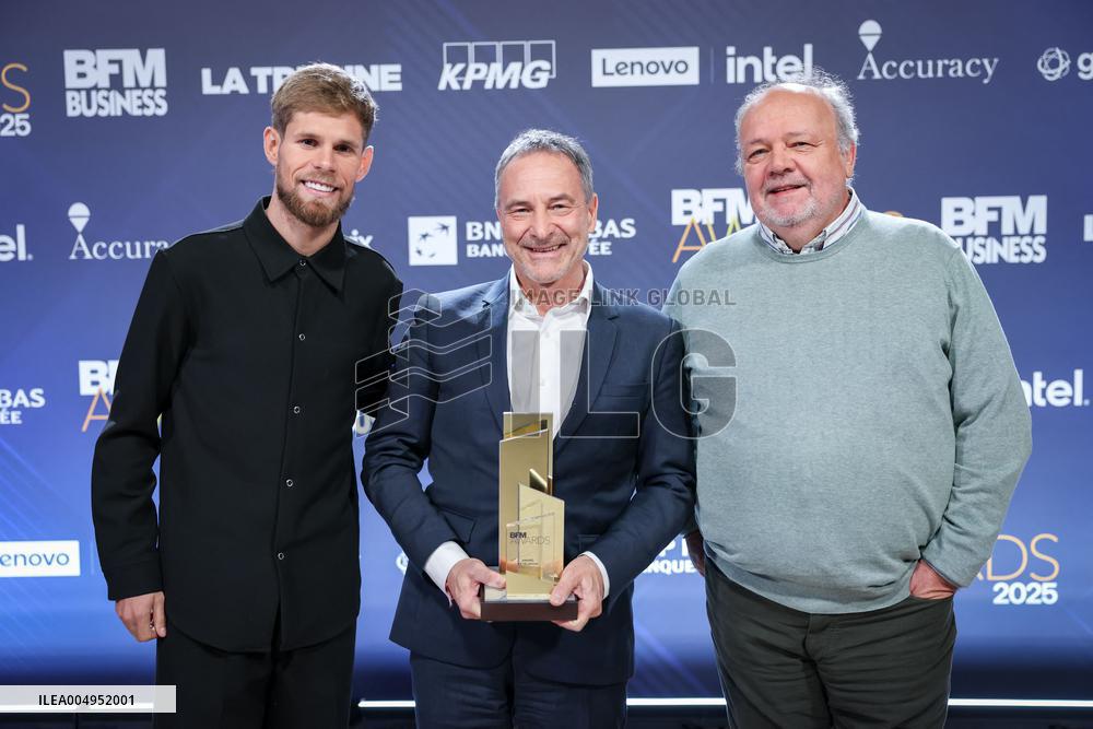 Exclusif - BFM Awards Photocall - Paris