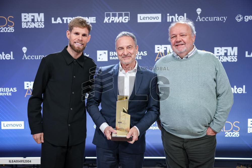 Exclusif - BFM Awards Photocall - Paris