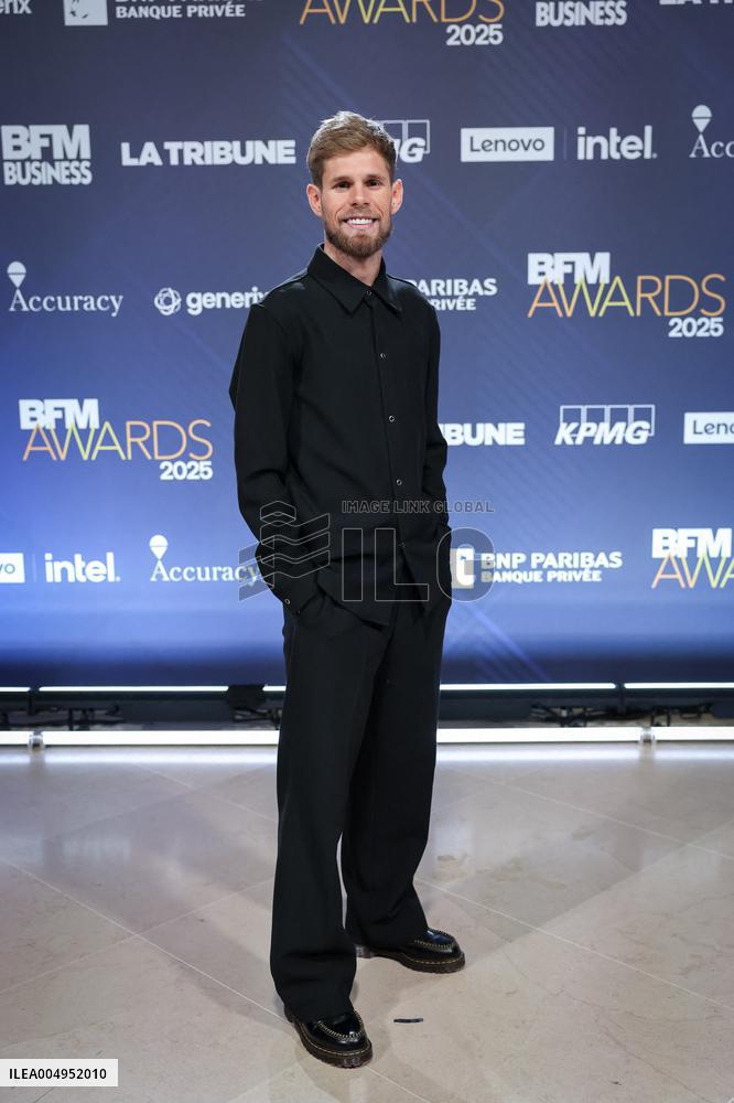 Exclusif - BFM Awards Photocall - Paris