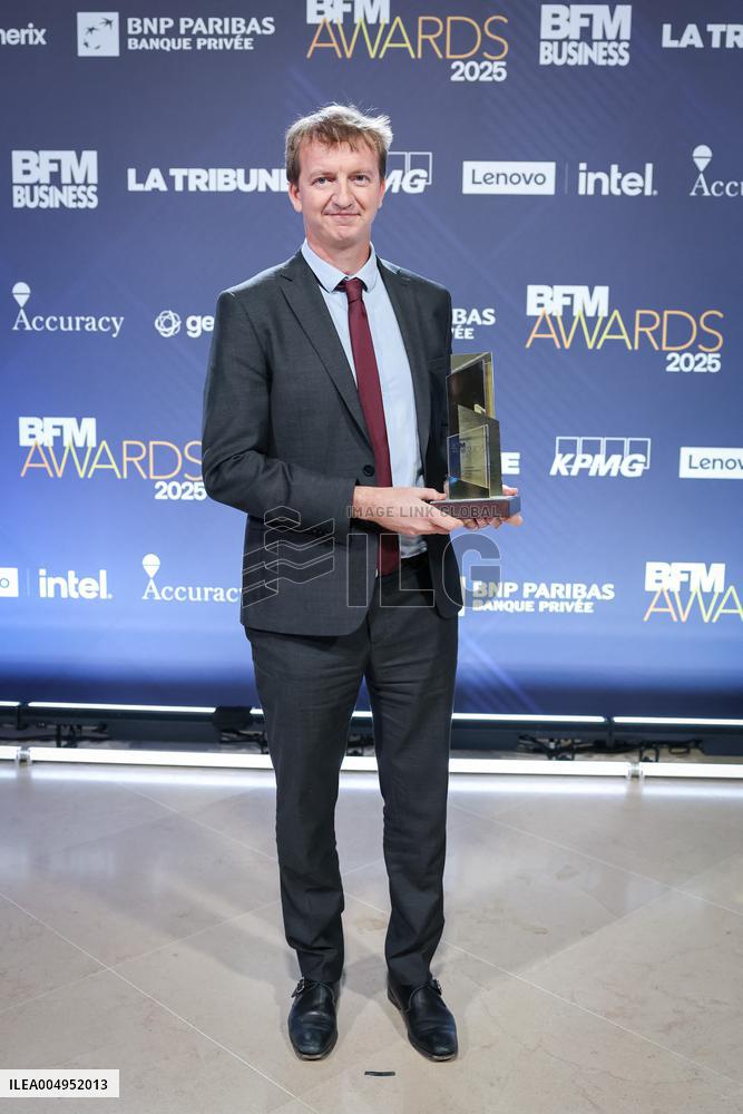 Exclusif - BFM Awards Photocall - Paris