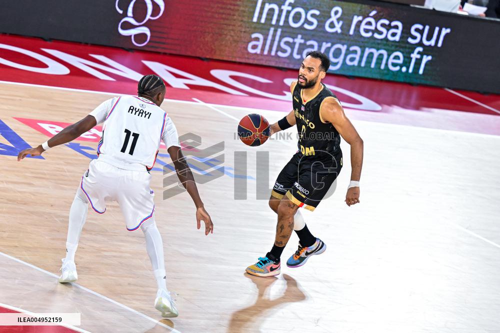 French Cup Round of Sixteen - AS Monaco v Paris Basket