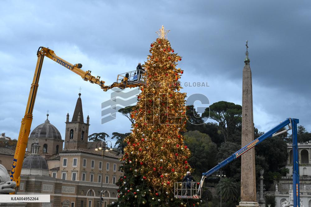 Christmas Tree Decoration - Rome