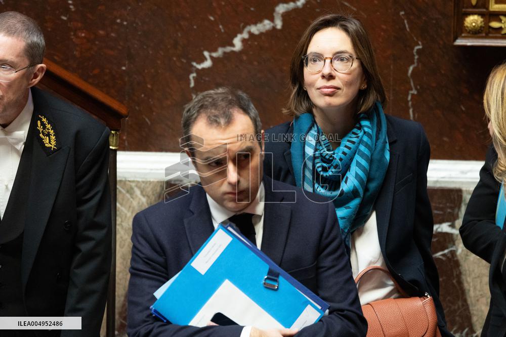 Questions to the government at the National Assembly - Paris