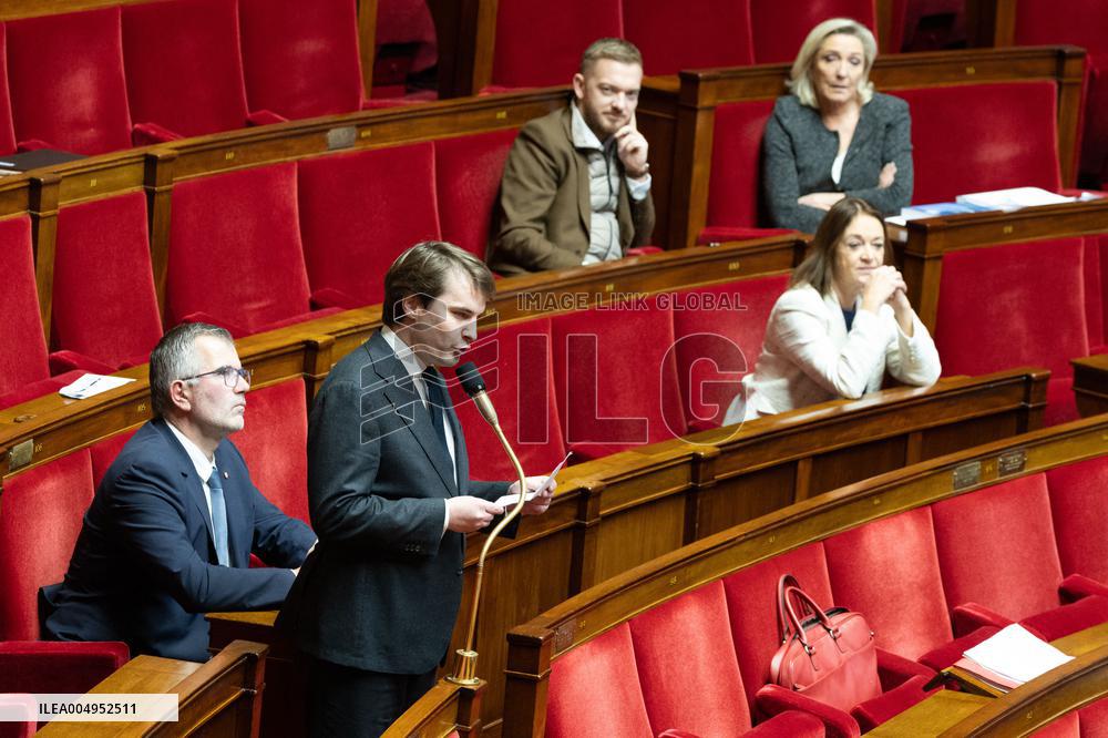 Questions to the government at the National Assembly - Paris