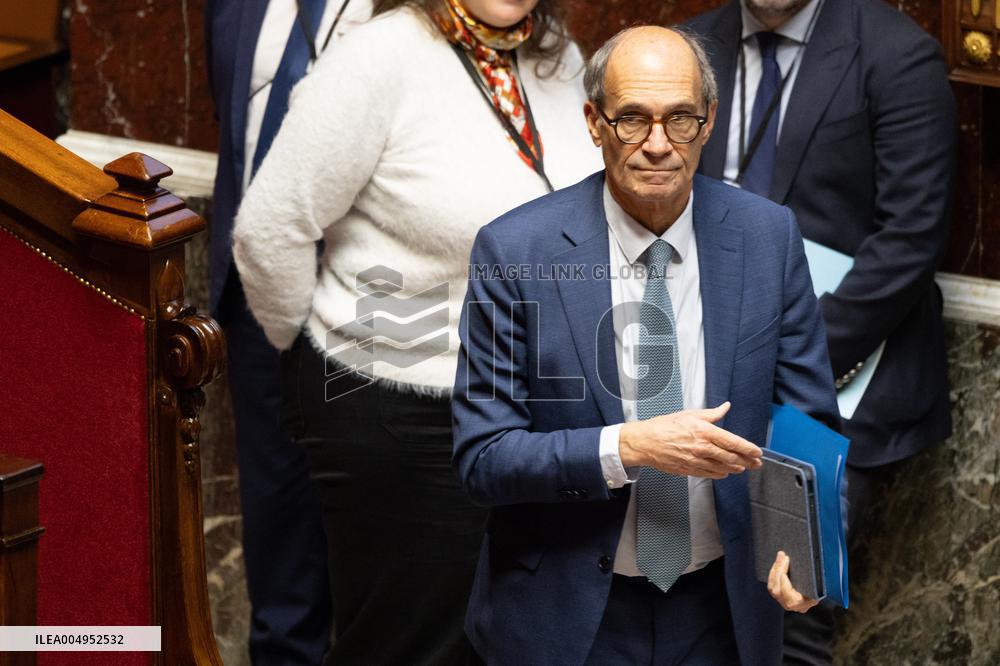 Questions to the government at the National Assembly - Paris