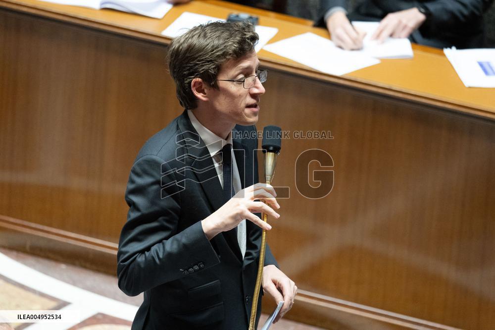 Questions to the government at the National Assembly - Paris