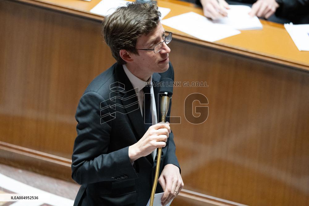 Questions to the government at the National Assembly - Paris