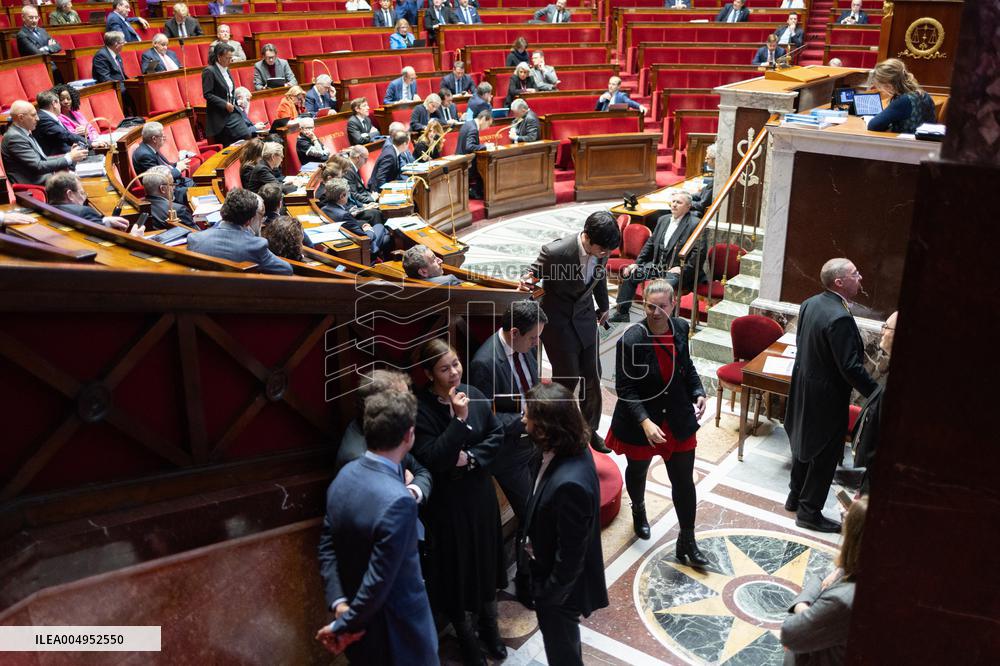 Questions to the government at the National Assembly - Paris