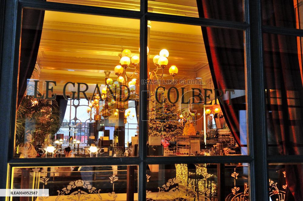 Parisian Passages - Paris