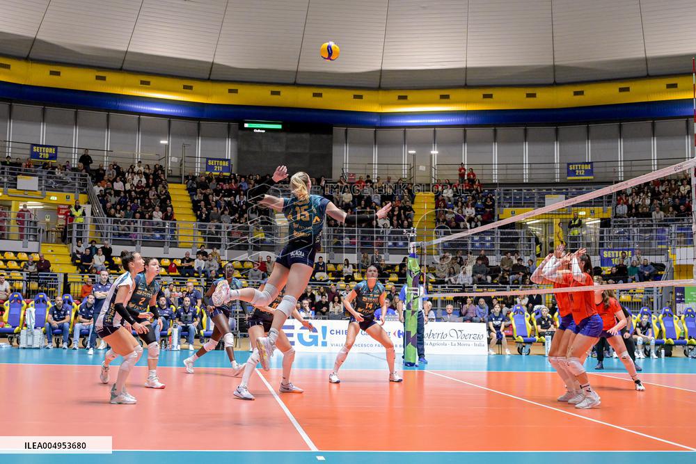 VOLLEY - CEV Cup Women - Reale Mutua Fenera Chieri'76 vs Vasas Obuda Budapest