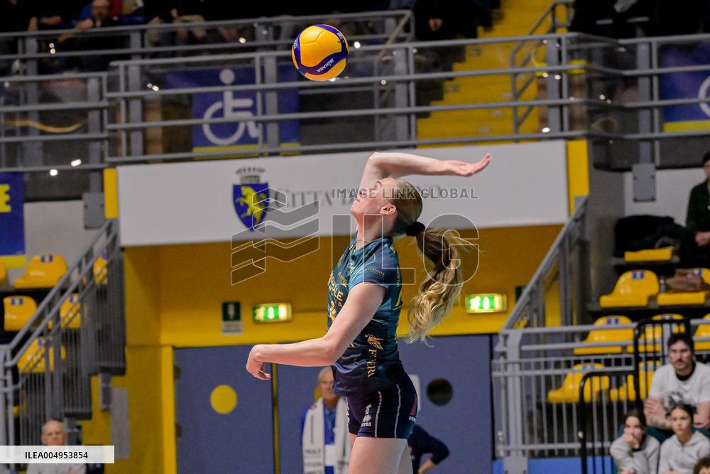 VOLLEY - CEV Cup Women - Reale Mutua Fenera Chieri'76 vs Vasas Obuda Budapest
