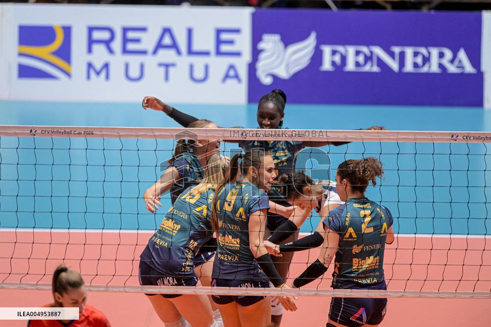 VOLLEY - CEV Cup Women - Reale Mutua Fenera Chieri'76 vs Vasas Obuda Budapest